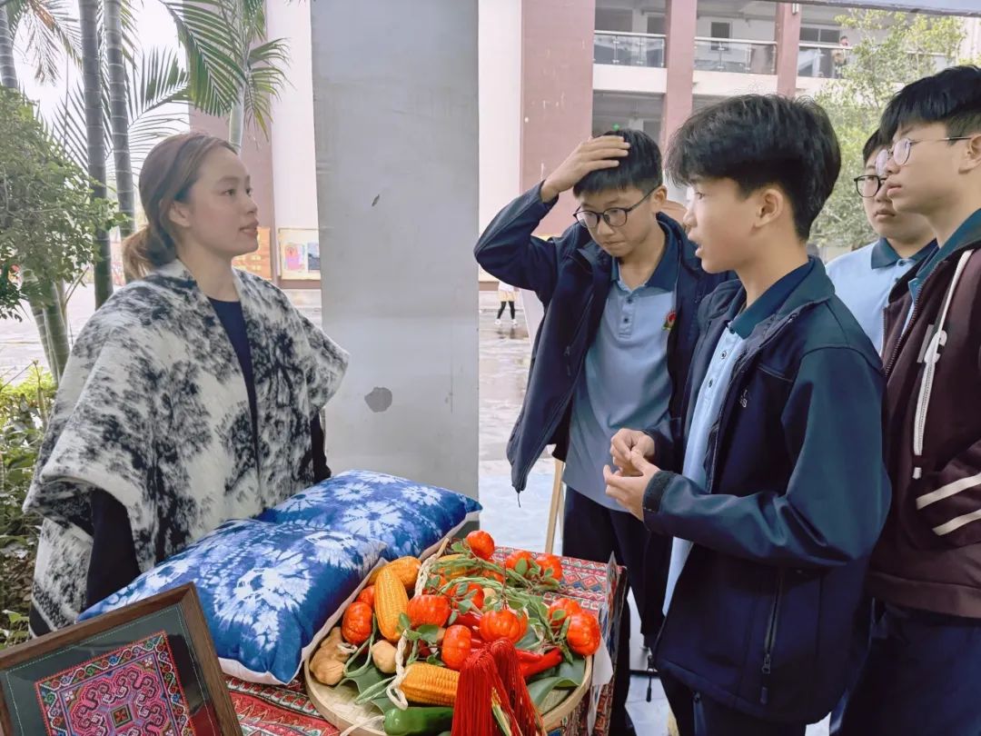 非遺魅力閃耀校園——?？谏礁咧袑W(xué)慶“三月三”藝術(shù)展圓滿收官-圖片3