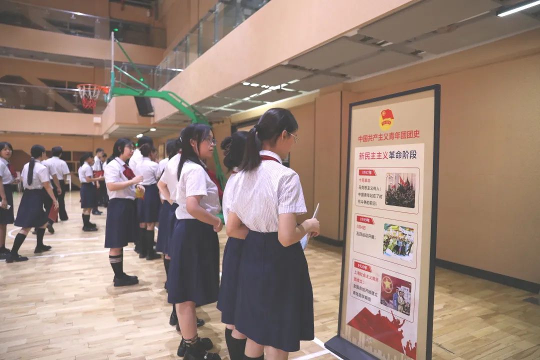 五四精神啟新篇，青春逐夢向未來——海口山高中學(xué)2025年離隊入團儀式順利舉行-圖片3