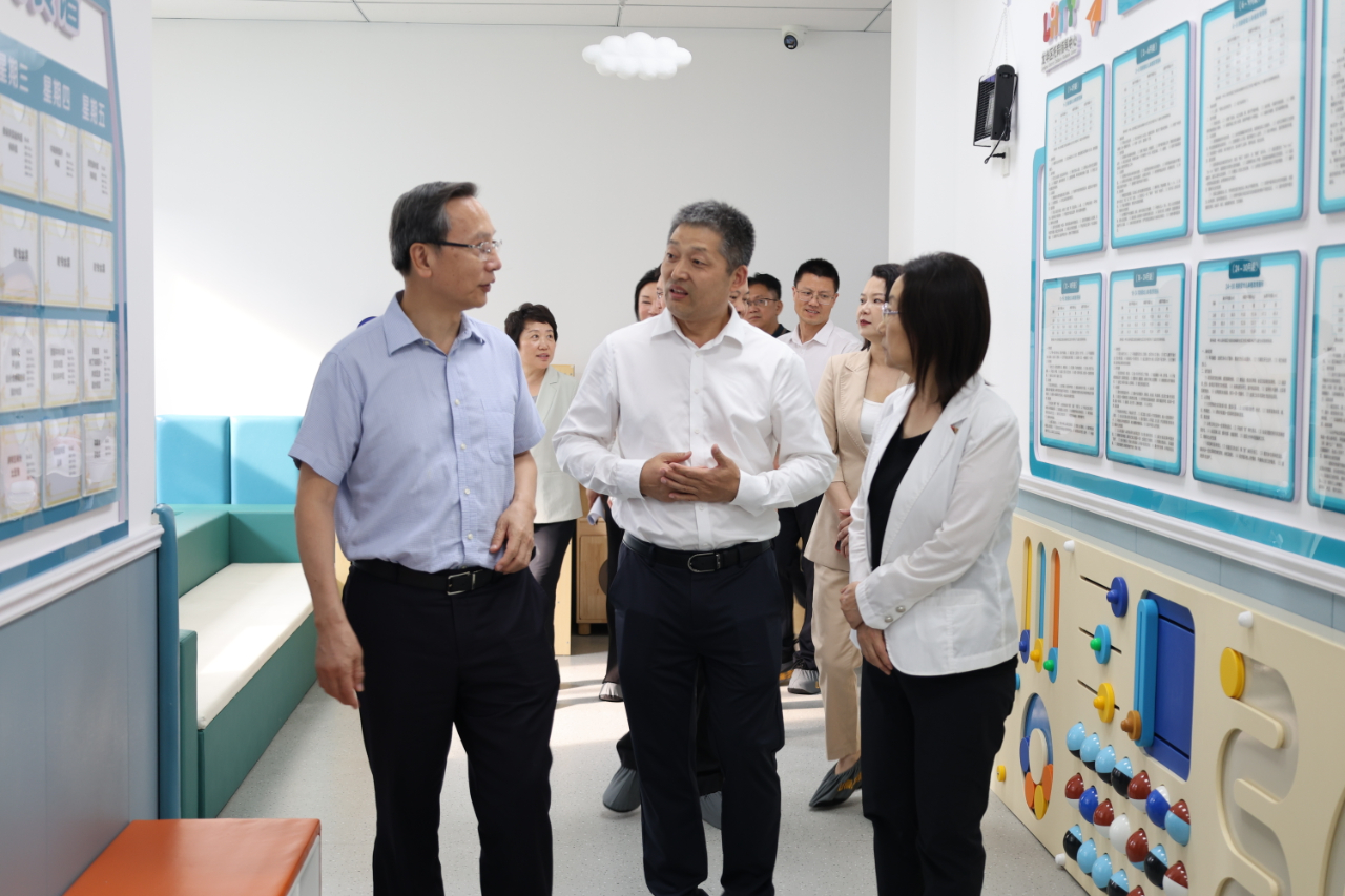 共筑托育夢 助力向前行——省人大常委會領導蒞臨龍華區(qū)托育指導中心開展調研工作-圖片10