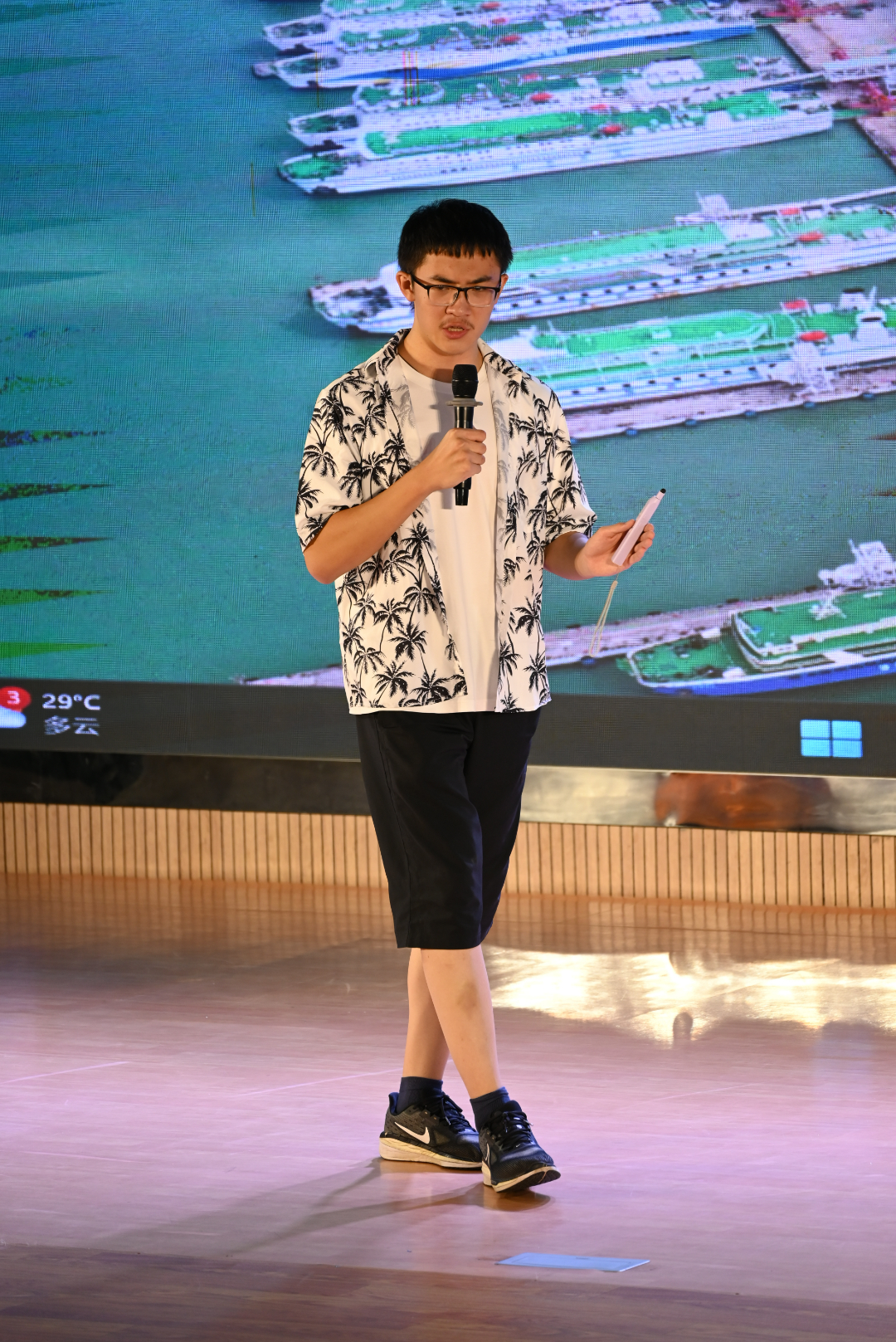 “逐夢(mèng)自貿(mào)港，英語(yǔ)話(huà)未來(lái)”——定安縣高中英語(yǔ)演講比賽-圖片2