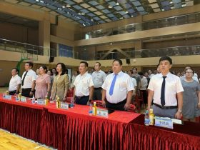 拾光而行，向優(yōu)而生——?？谏礁吒呒墝嶒炛袑W召開2024—2025學年第二學期期末總結(jié)大會